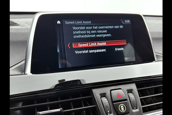 BMW X1 SDrive20i Executive (NL-auto, Goed OnderH, Navi, Sportstoelen, Led, Climate Con, Parkeersensoren, Etc)
