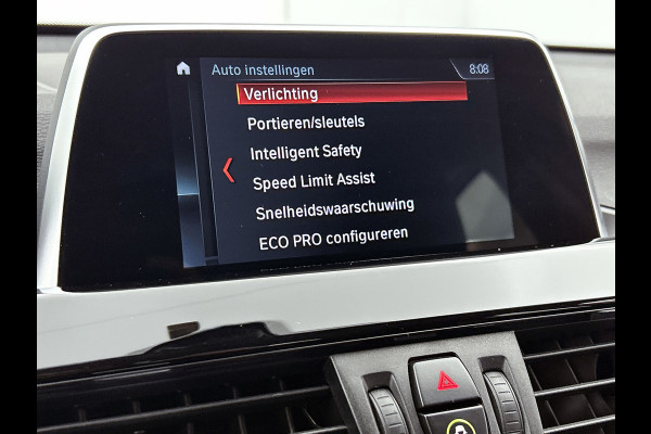 BMW X1 SDrive20i Executive (NL-auto, Goed OnderH, Navi, Sportstoelen, Led, Climate Con, Parkeersensoren, Etc)