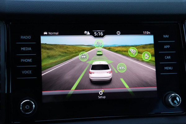 Škoda Kodiaq 1.5 TSI Sportline Business org.NL schuifdak stuur+stoelverw. el.klep camera canton