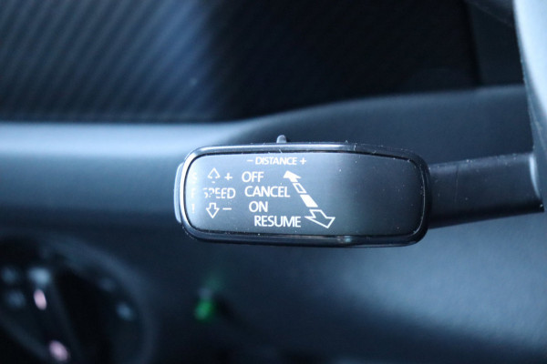 Škoda Kodiaq 1.5 TSI Sportline Business org.NL schuifdak stuur+stoelverw. el.klep camera canton