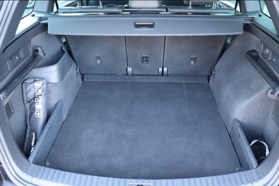 Škoda Kodiaq 1.5 TSI Sportline Business org.NL schuifdak stuur+stoelverw. el.klep camera canton