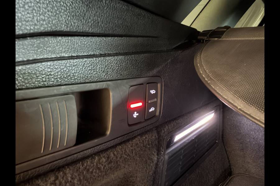 Audi Q5 50 TFSI e quattro 2x S-line | Quantum Grey | Elektr. trekhaak | Sfeerverlichting | Camera | Full LED | 20''