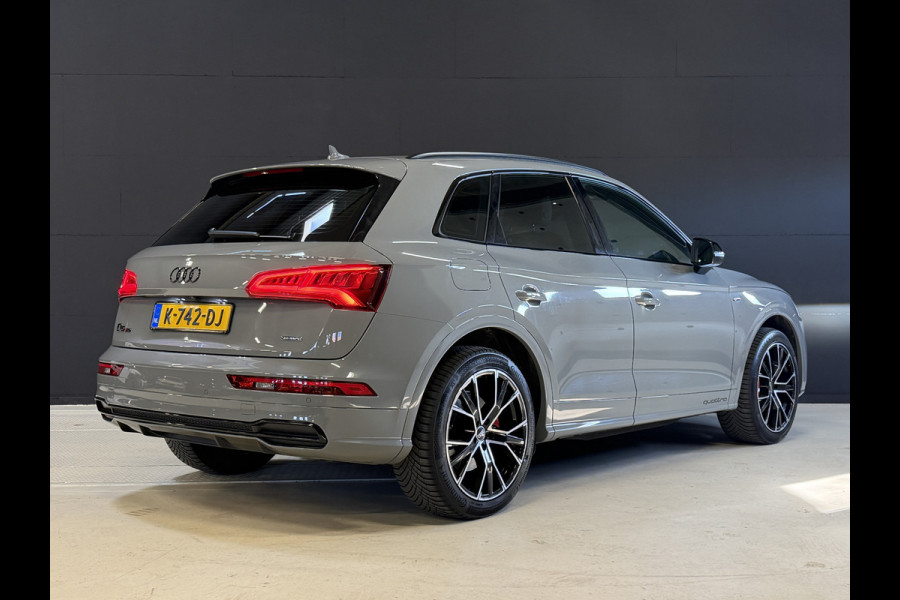Audi Q5 50 TFSI e quattro 2x S-line | Quantum Grey | Elektr. trekhaak | Sfeerverlichting | Camera | Full LED | 20''