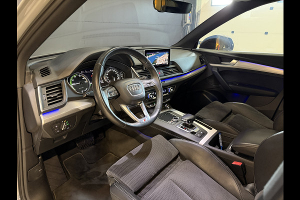 Audi Q5 50 TFSI e quattro 2x S-line | Quantum Grey | Elektr. trekhaak | Sfeerverlichting | Camera | Full LED | 20''