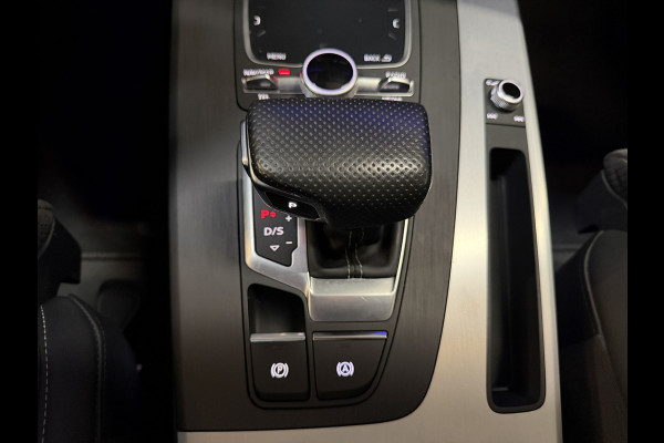 Audi Q5 50 TFSI e quattro 2x S-line | Quantum Grey | Elektr. trekhaak | Sfeerverlichting | Camera | Full LED | 20''