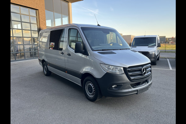 Mercedes-Benz Sprinter 315 CDI RWD L2 H1 BOTT Inrichting / 3500KG Trekhaak / MBUX 10.25 / Navigatie / Cruise control / Airco