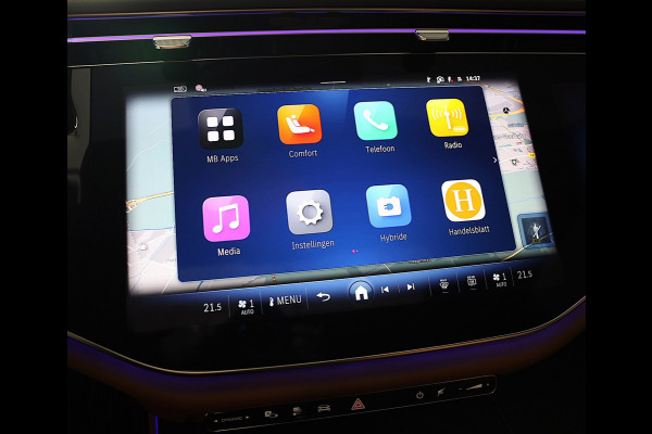 Mercedes-Benz E-Klasse 400 e 4MATIC AMG 53 Look / Hyperscreen / Massage / Burmester / Head Up / Luchtvering / Leder / Pano / 20 In