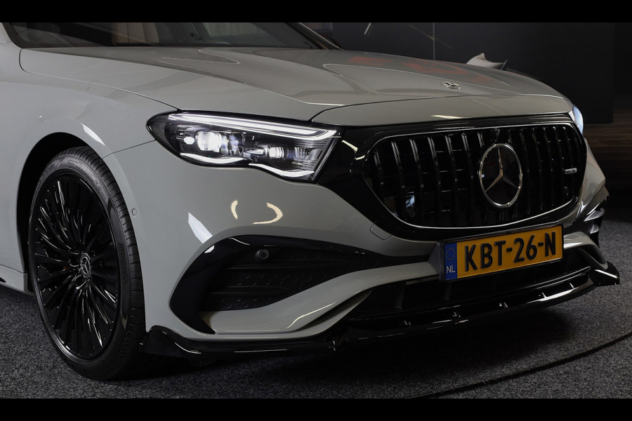 Mercedes-Benz E-Klasse 400 e 4MATIC AMG 53 Look / Hyperscreen / Massage / Burmester / Head Up / Luchtvering / Leder / Pano / 20 In