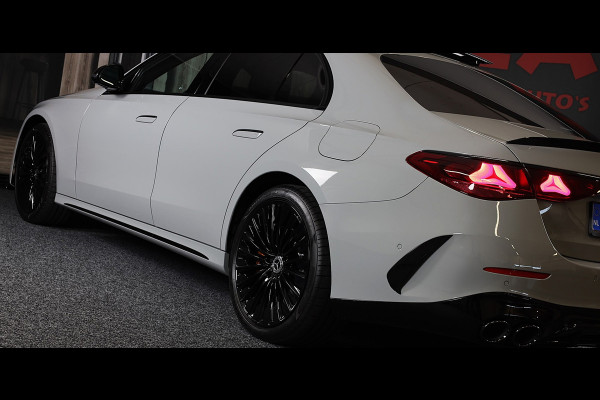 Mercedes-Benz E-Klasse 400 e 4MATIC AMG 53 Look / Hyperscreen / Massage / Burmester / Head Up / Luchtvering / Leder / Pano / 20 In