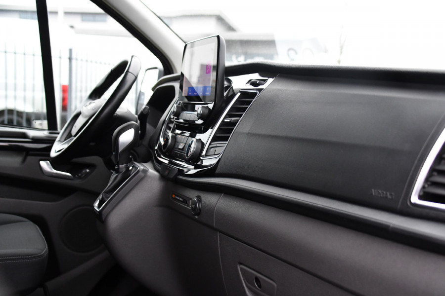 Ford Transit Custom 320 2.0 TDCI L2H1 Limited DC Black Edition Cruise, Carplay, Automaat, 130pk, Sensoren, 2 x Schuifdeur, Stoelverwarming, Uniek!