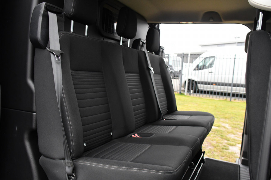 Ford Transit Custom 320 2.0 TDCI L2H1 Limited DC Black Edition Cruise, Carplay, Automaat, 130pk, Sensoren, 2 x Schuifdeur, Stoelverwarming, Uniek!