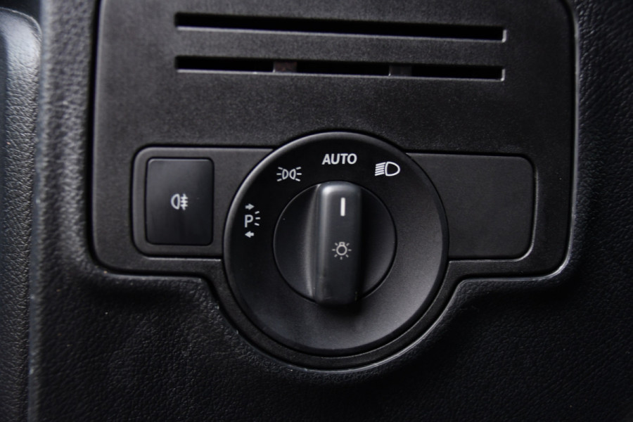 Mercedes-Benz Vito 116 CDI L2 PB Edition Camera, Cruise, Carplay, LED, Automaat, 164pk, Trekhaak, Stoelverwarming, Sensoren, Uniek!