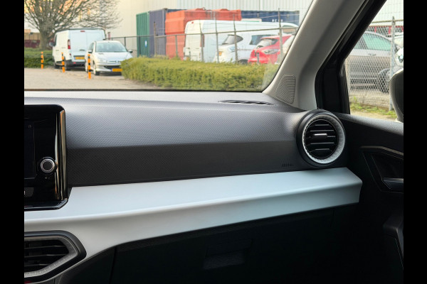 Seat Arona 1.0 TSI Style Airco|Carplay|Lane Assist|Nap