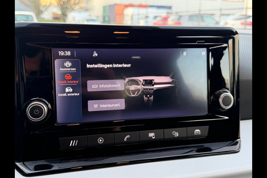 Seat Arona 1.0 TSI Style Airco|Carplay|Lane Assist|Nap