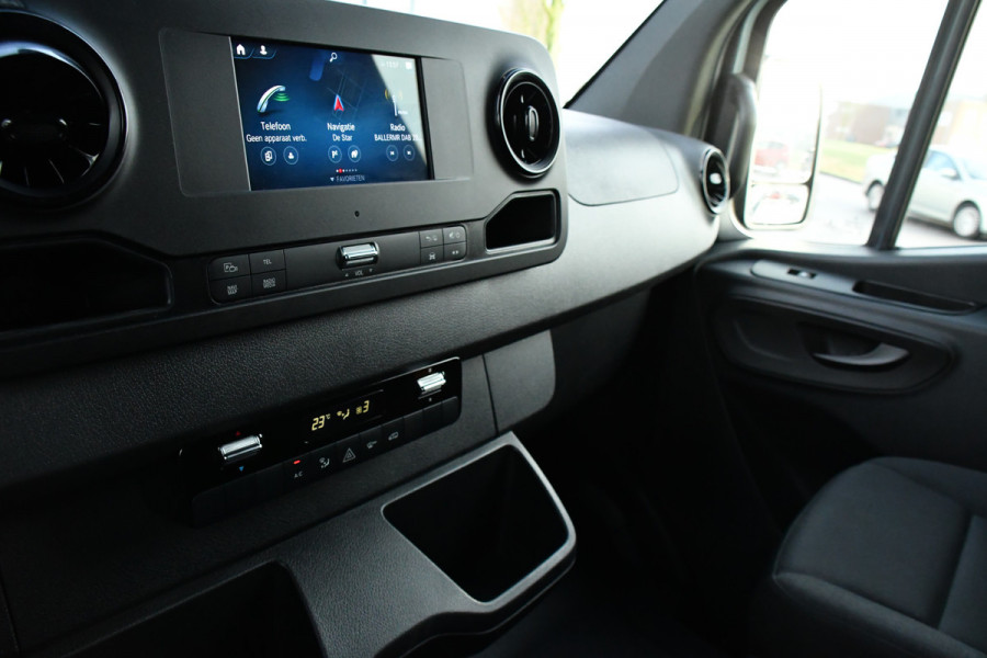 Mercedes-Benz Sprinter 315 1.9 CDI L2H2 FWD Adaptieve Cruise, 360 Camera, LED, Carplay, NAVI, Sensoren, Automaat, 150pk, Uniek!