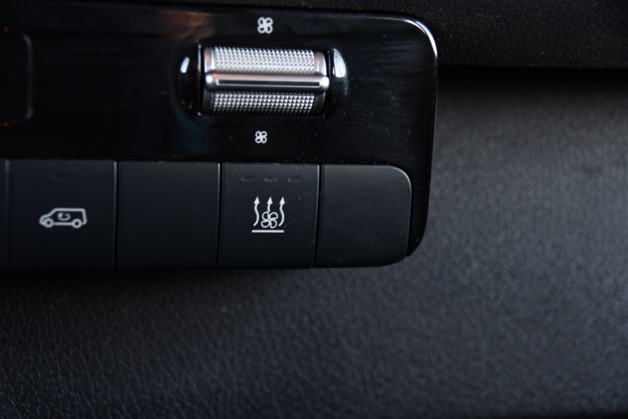 Mercedes-Benz Sprinter 319 V6 3.0 CDI L2H2 DC PB Edition 360 Camera, Adaptieve Cruise, Carplay, 10,5'' Mbux, LED, Standkachel, Stoelverwarming, Multimedia, Uniek!