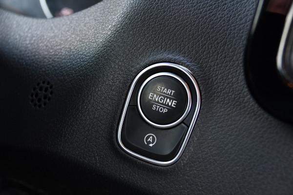 Mercedes-Benz Sprinter 319 V6 3.0 CDI L2H2 DC PB Edition 360 Camera, Adaptieve Cruise, Carplay, 10,5'' Mbux, LED, Standkachel, Stoelverwarming, Multimedia, Uniek!