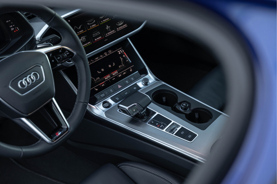 Audi A6 Limousine 55 TFSI e Quattro 367pk Competition S-stoelen B&O HuD Nachtzicht ACC