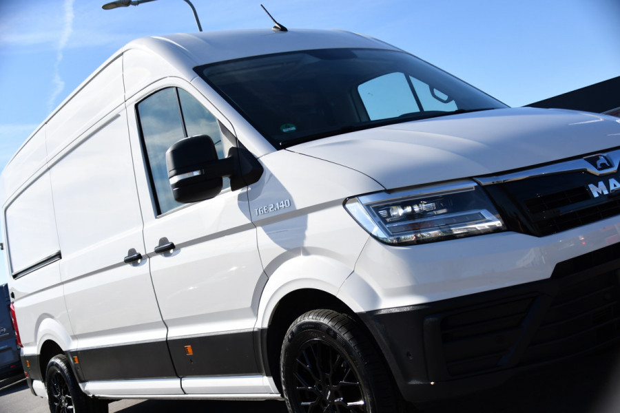 MAN TGE 30 2.0 L3H3 PB Edition Camera, Carplay, Automaat, LED, Automaat, 140pk, Multimedia, Uniek!