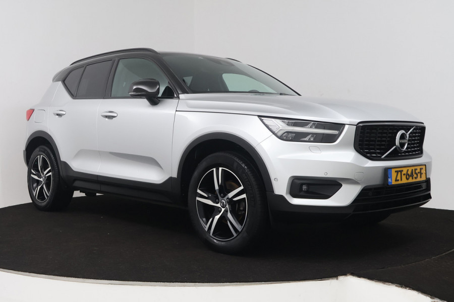 Volvo XC40 1.5 T3 Inscription (PANORAMADAK, H&K AUDIO, CAMERA, STOEL/STUUR VERWARMING, ELEKTR STOELEN, NAVIGATIE, CRUISE CONTROL)