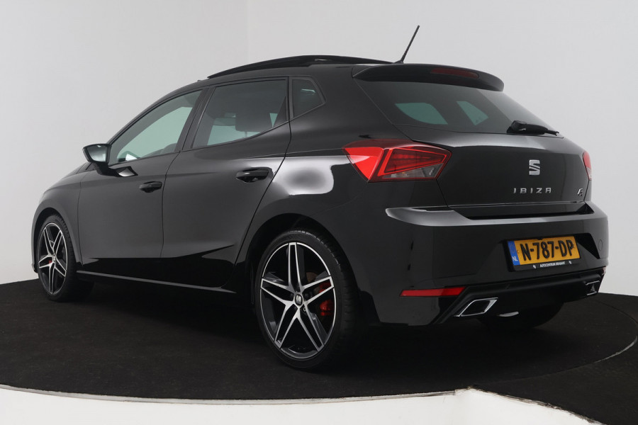 Seat Ibiza 1.0 TSI FR Business Intense (PANORAMADAK, DIGITALE COCKPIT, CARPLAY, ACHTERUITRIJCAMERA, SENSOREN)