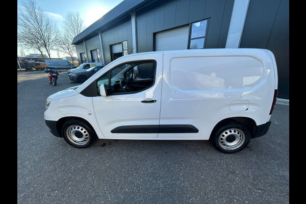 Opel Combo 1.5D L1H1 Edition oprijplaat alco euro 6