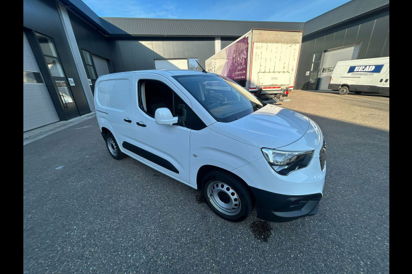 Opel Combo 1.5D L1H1 Edition oprijplaat alco euro 6