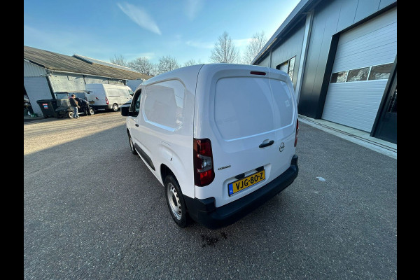 Opel Combo 1.5D L1H1 Edition oprijplaat alco euro 6