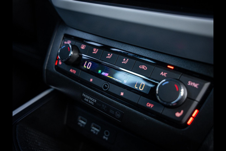 Seat Arona 1.0 TSI Xcellence Business Intense - Led l ACC l Camera l Virt. Cockp. l Apple Cplay l Keyless