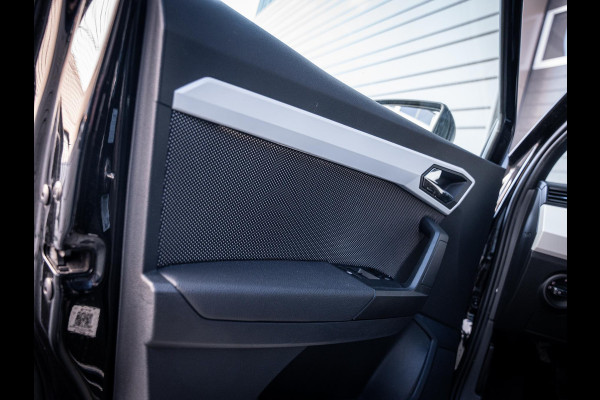 Seat Arona 1.0 TSI Xcellence Business Intense - Led l ACC l Camera l Virt. Cockp. l Apple Cplay l Keyless