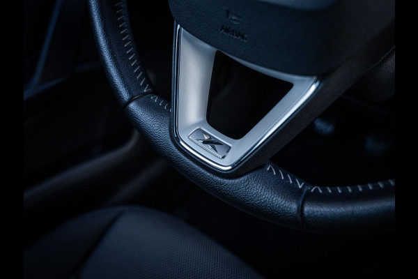 Seat Arona 1.0 TSI Xcellence Business Intense - Led l ACC l Camera l Virt. Cockp. l Apple Cplay l Keyless