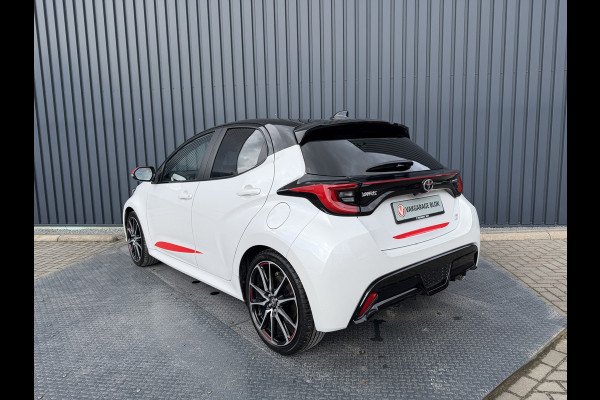 Toyota Yaris 1.5 Hybrid GR Sport / Bi tone | Head-up | BSM | Rijklaar!!