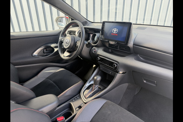 Toyota Yaris 1.5 Hybrid GR Sport / Bi tone | Head-up | BSM | Rijklaar!!