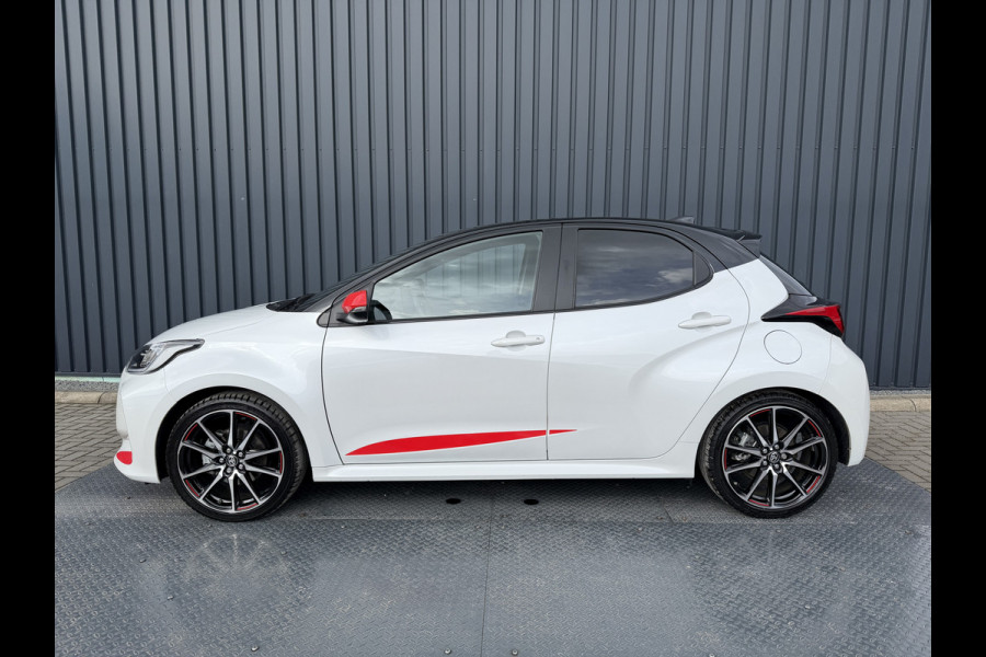 Toyota Yaris 1.5 Hybrid GR Sport / Bi tone | Head-up | BSM | Rijklaar!!