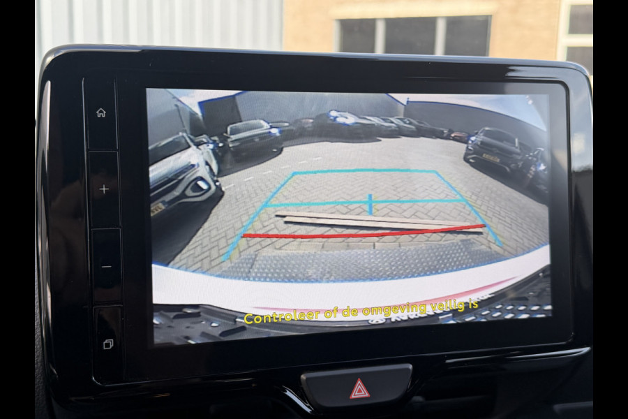 Toyota Yaris 1.5 Hybrid GR Sport / Bi tone | Head-up | BSM | Rijklaar!!