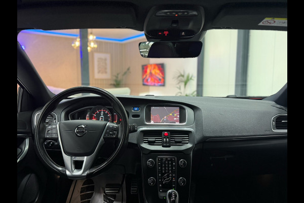 Volvo V40 2.0 T4 Business Sport R-Design Navi Pano Nap Pdc Camera Cruise Leder Stoelverw.