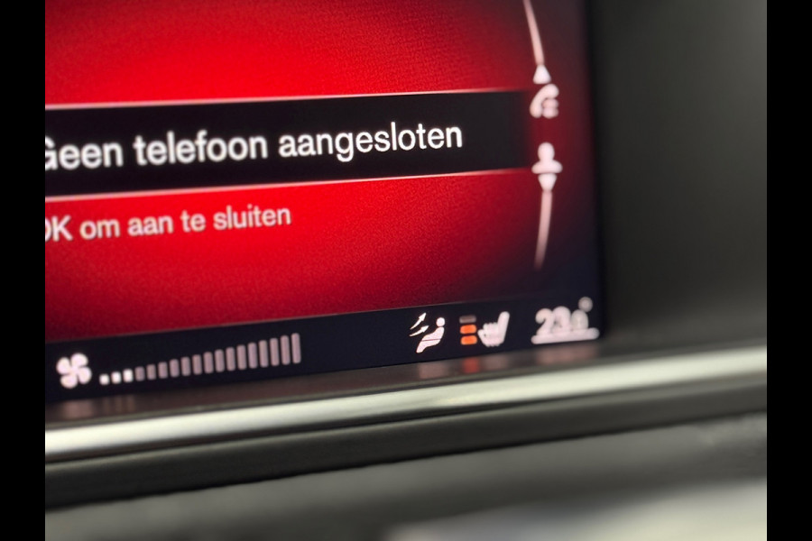 Volvo V40 2.0 T4 Business Sport R-Design Navi Pano Nap Pdc Camera Cruise Leder Stoelverw.