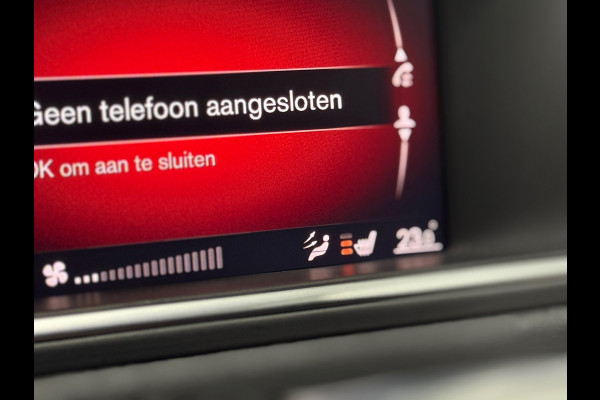 Volvo V40 2.0 T4 Business Sport R-Design Navi Pano Nap Pdc Camera Cruise Leder Stoelverw.