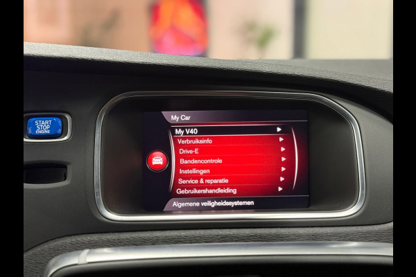 Volvo V40 2.0 T4 Business Sport R-Design Navi Pano Nap Pdc Camera Cruise Leder Stoelverw.