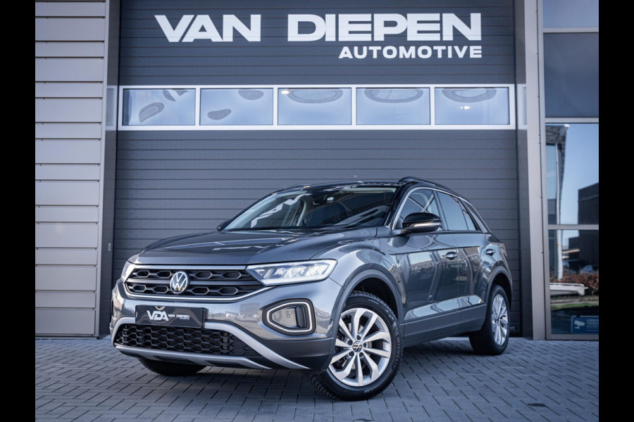 Volkswagen T-Roc 1.5 TSI Life - ACC l Apple Cplay l Camera l Navigatie