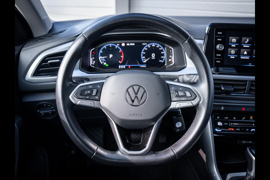 Volkswagen T-Roc 1.5 TSI Life - ACC l Apple Cplay l Camera l Navigatie