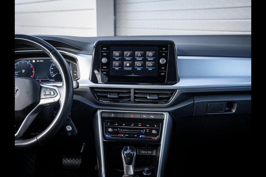 Volkswagen T-Roc 1.5 TSI Life - ACC l Apple Cplay l Camera l Navigatie