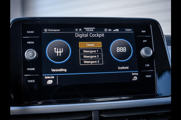 Volkswagen T-Roc 1.5 TSI Life - ACC l Apple Cplay l Camera l Navigatie