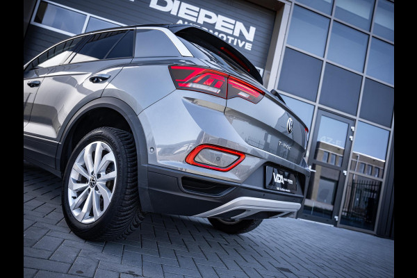Volkswagen T-Roc 1.5 TSI Life - ACC l Apple Cplay l Camera l Navigatie