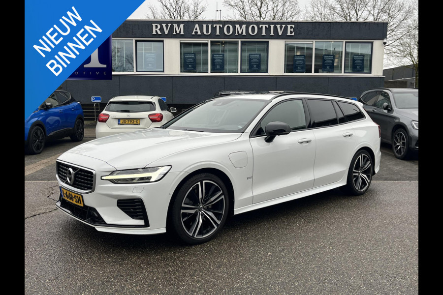 Volvo V60 2.0 T8 Twin Engine AWD R-Design FULL OPTIONS| BOWERS & WILKINS | PANO| ELEK. TREKHAAK| STOELVERWARMING+ VENTILATIE | ACHTERBANK VERWARMD| MEMORY STOELEN| NAPPALEDER| HEAD-UP| DODE HOEK|