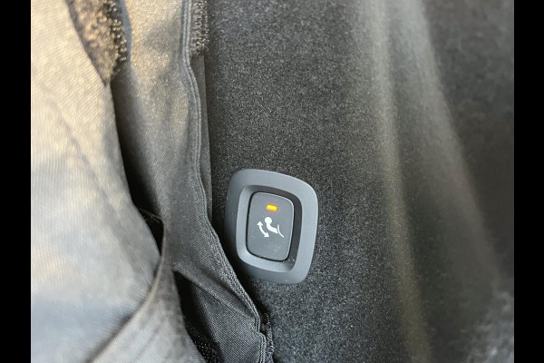 Volvo V60 2.0 T8 Twin Engine AWD R-Design FULL OPTIONS| BOWERS & WILKINS | PANO| ELEK. TREKHAAK| STOELVERWARMING+ VENTILATIE | ACHTERBANK VERWARMD| MEMORY STOELEN| NAPPALEDER| HEAD-UP| DODE HOEK|