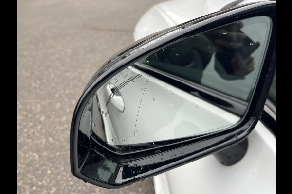 Volvo V60 2.0 T8 Twin Engine AWD R-Design FULL OPTIONS| BOWERS & WILKINS | PANO| ELEK. TREKHAAK| STOELVERWARMING+ VENTILATIE | ACHTERBANK VERWARMD| MEMORY STOELEN| NAPPALEDER| HEAD-UP| DODE HOEK|