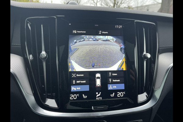 Volvo V60 2.0 T8 Twin Engine AWD R-Design FULL OPTIONS| BOWERS & WILKINS | PANO| ELEK. TREKHAAK| STOELVERWARMING+ VENTILATIE | ACHTERBANK VERWARMD| MEMORY STOELEN| NAPPALEDER| HEAD-UP| DODE HOEK|