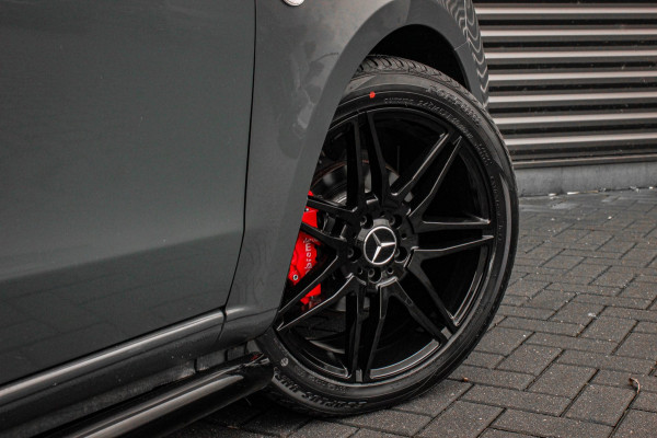 Mercedes-Benz Vito 116CDI 163PK LANG JB- EDITION FULL BLACK / AMG / SPOILER / VERLAGINGSVEREN / NAVIGATIE / SIDE- BARS / CAMERA