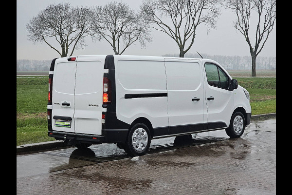 Renault Trafic 2.0 dCi 150 L2H1 2x zijdeur, automaat, airco, navi, camera, pdc, trekhaak